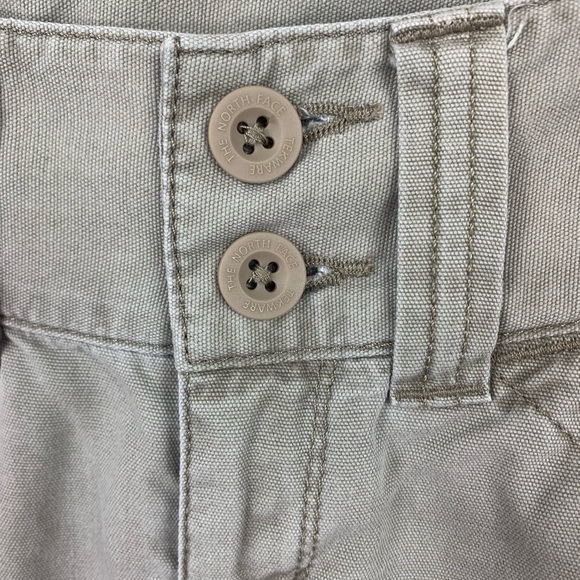 The North Face / Taupe Shorts - Picture 3 of 8
